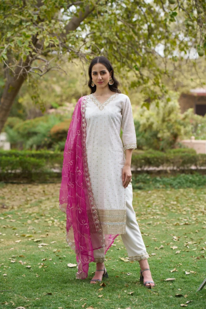 Reshma Chanderi Silk Blend Kurta Set | VICORA