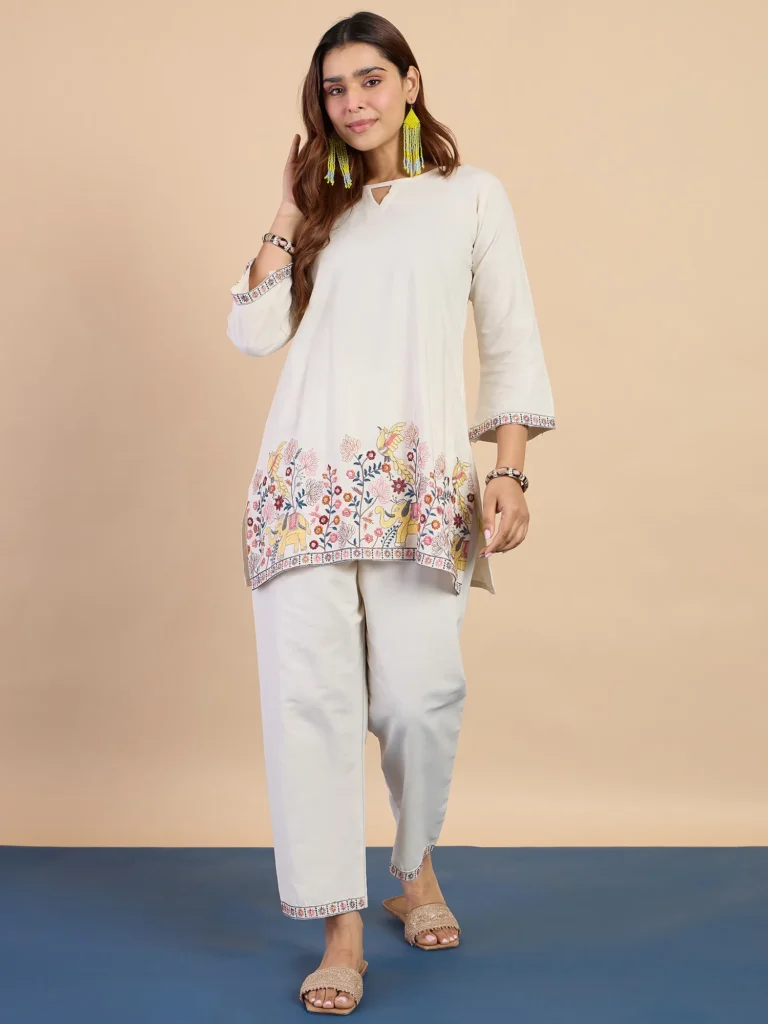 Buy Off-white Women’s Designer Kurta Pant Set Premium Pattern Online | VICORA